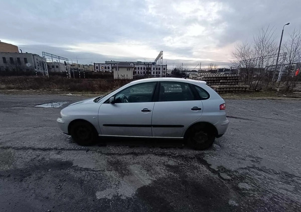 Seat Ibiza cena 5500 przebieg: 200210, rok produkcji 2003 z Wolbrom małe 46